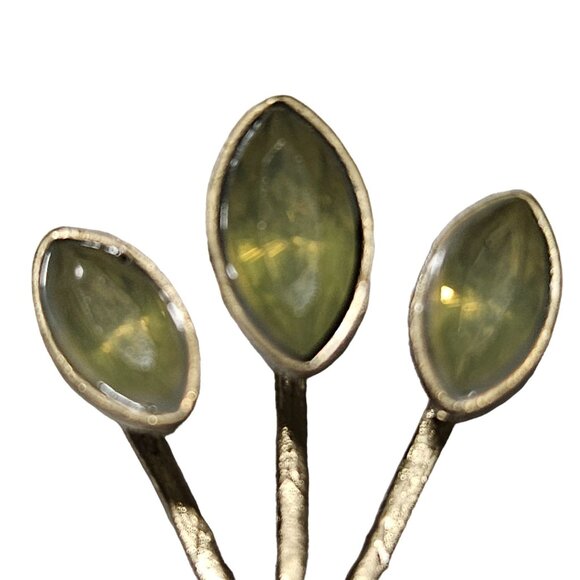 Vintage Boho Green Gemstone Leaf Pendant Silvertone Necklace Retro Jewelry Craft - Picture 2 of 4